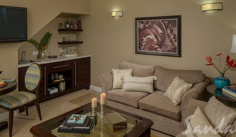 Sunset Bluff Oceanfront Two Story One Bedroom Butler Villa Suite with Private Pool - BP (4)